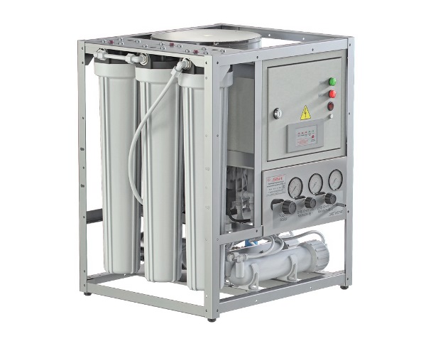 Бидистиллятор Ливам УПВА-15 Бидистиллятор Ливам УПВА-15: фотографии