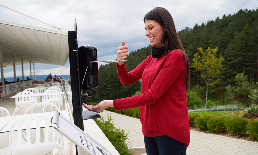 Локтевой дозатор